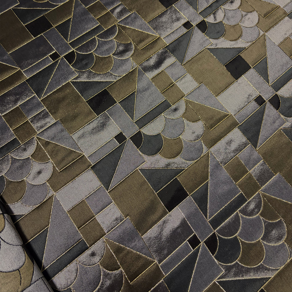 Tessitura Canepa broccato per arredamento / fantasia geometrica