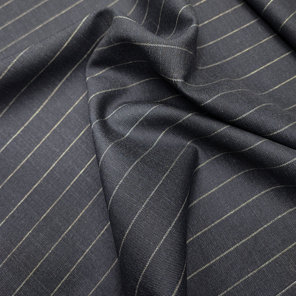 pinstripe suit in linen, wool and silk / color 4