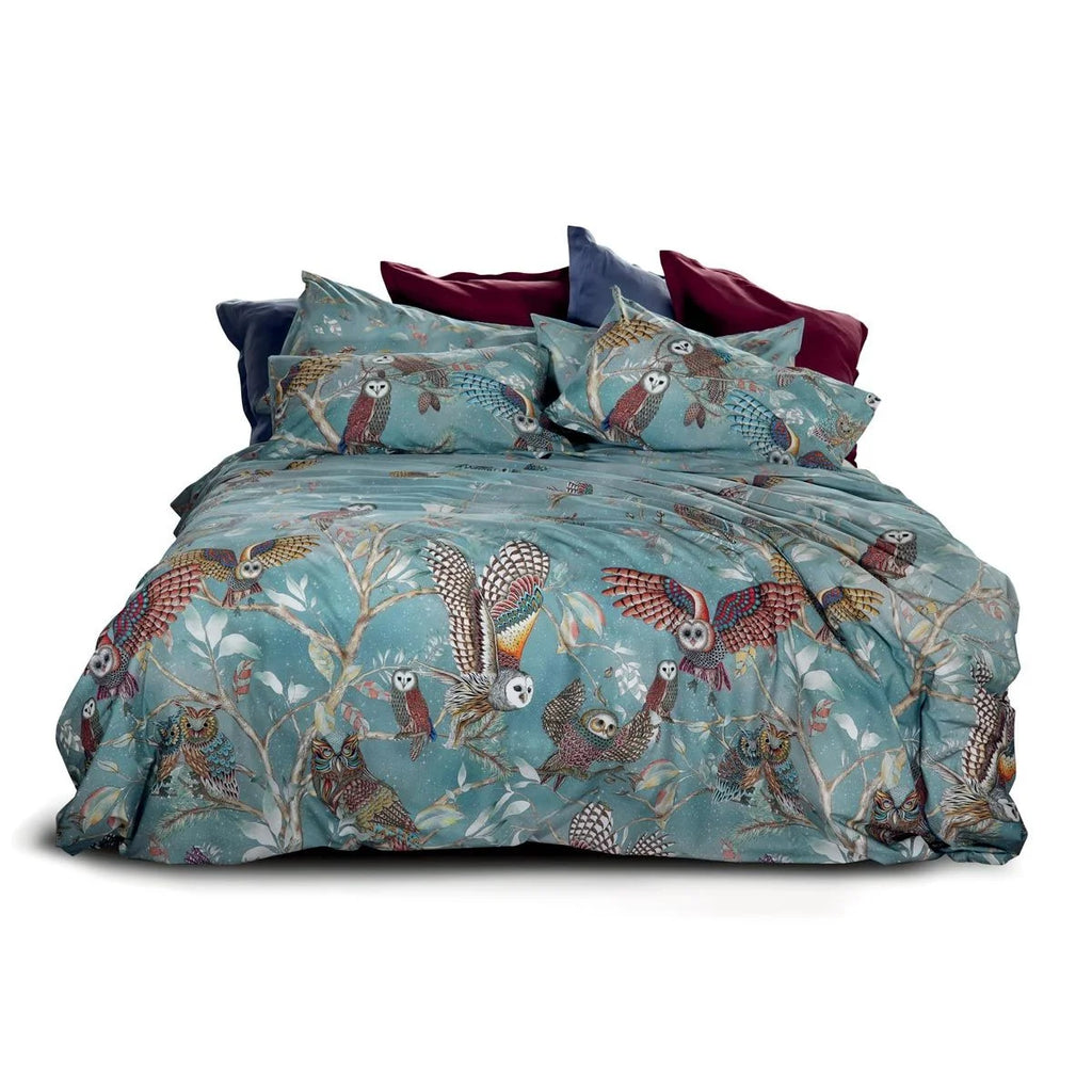 double bed set with owls pattern