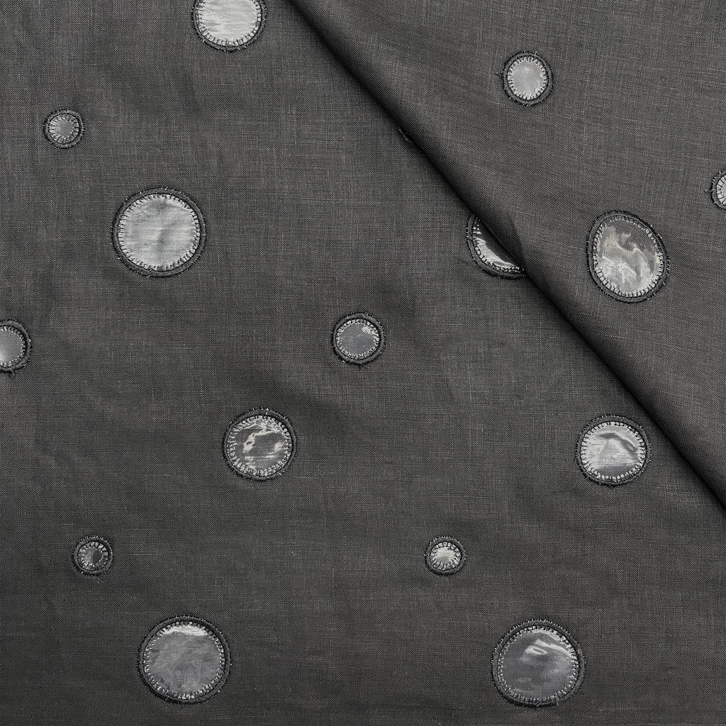 embroidered linen / pattern 24