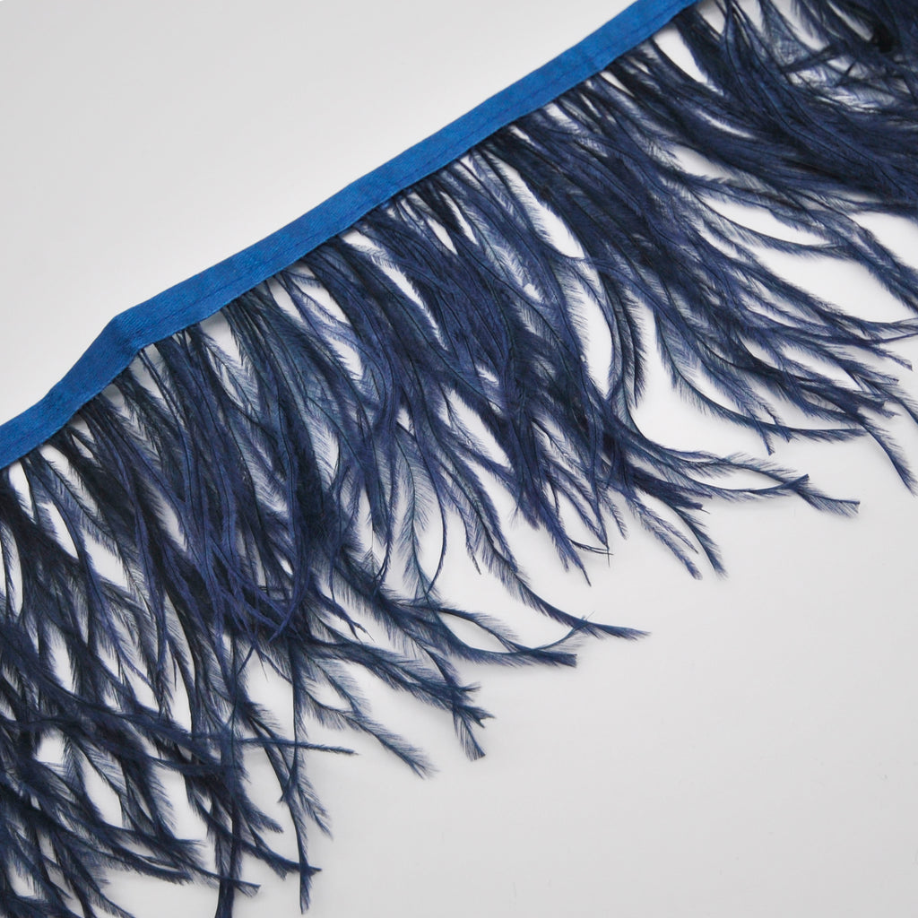 Ostrich feathers / color 2