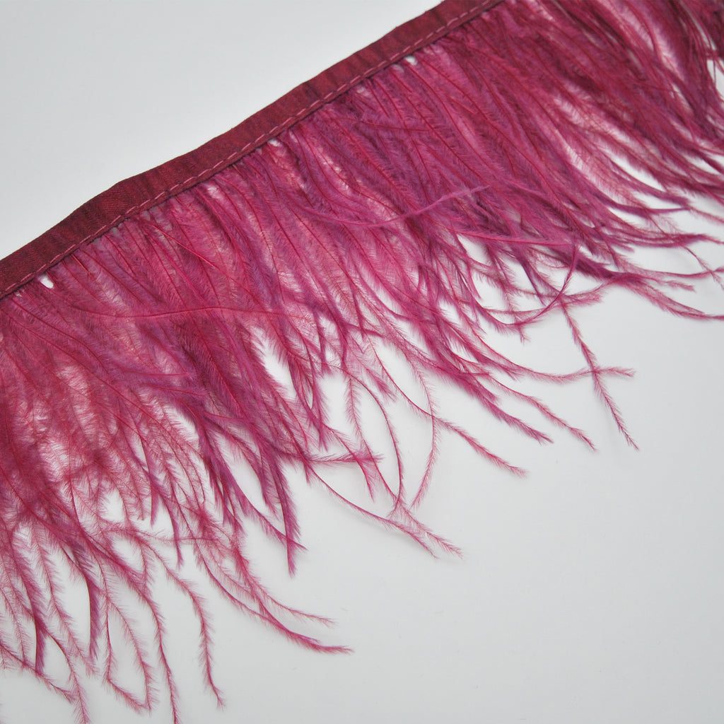 ostrich feathers / color 9