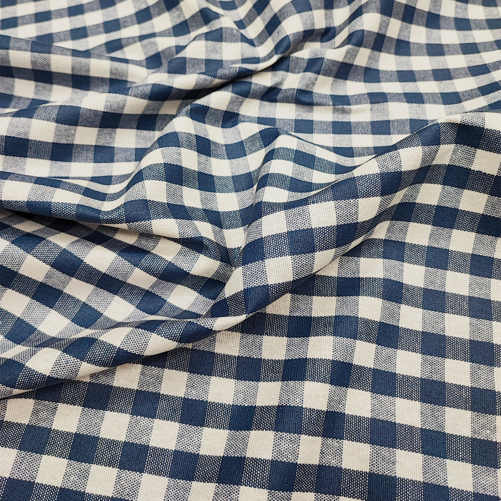blue stain-resistant resinated cotton tablecloth/picnic picture