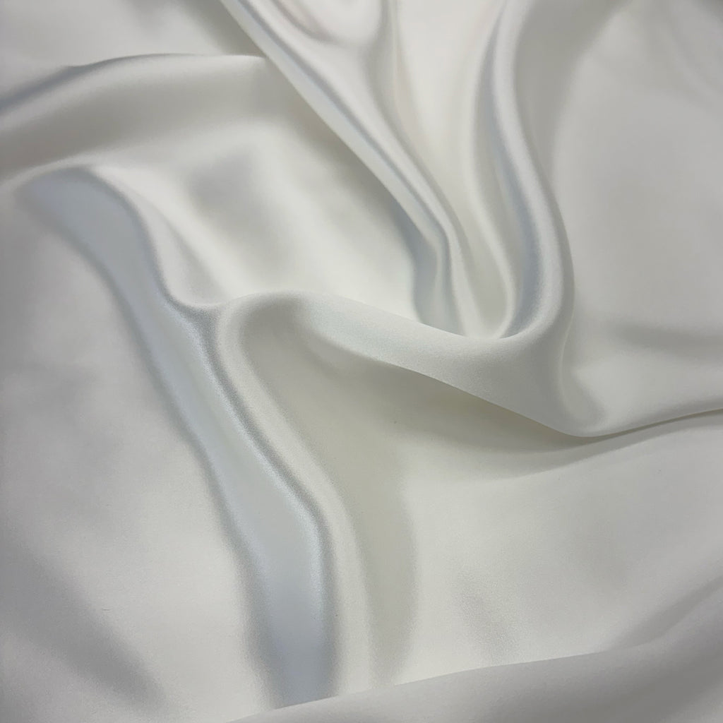 silk satin / natural white