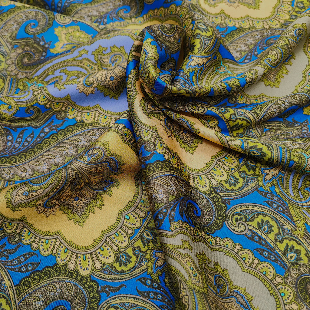 paisley pattern viscose satin / color 1