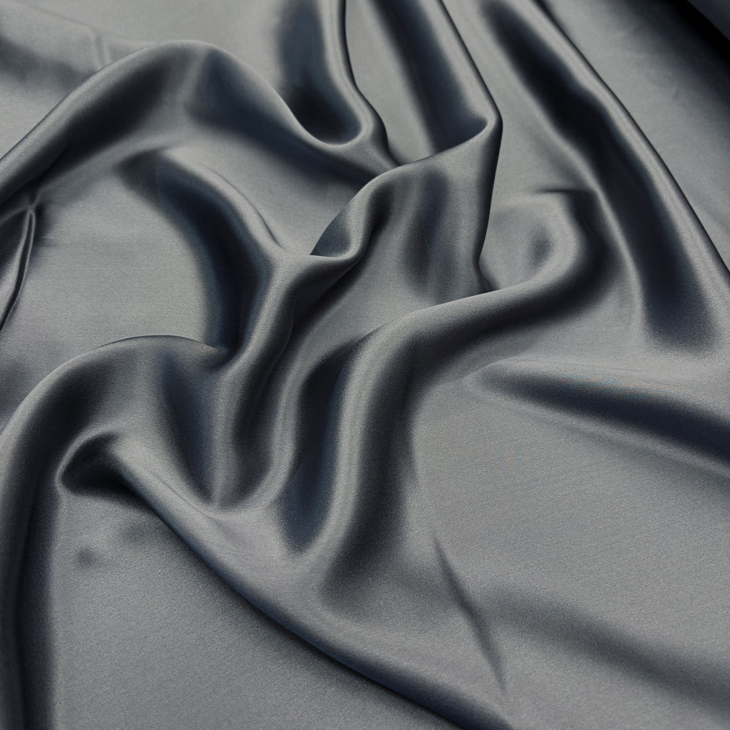 raso di pura seta / satin colore 36