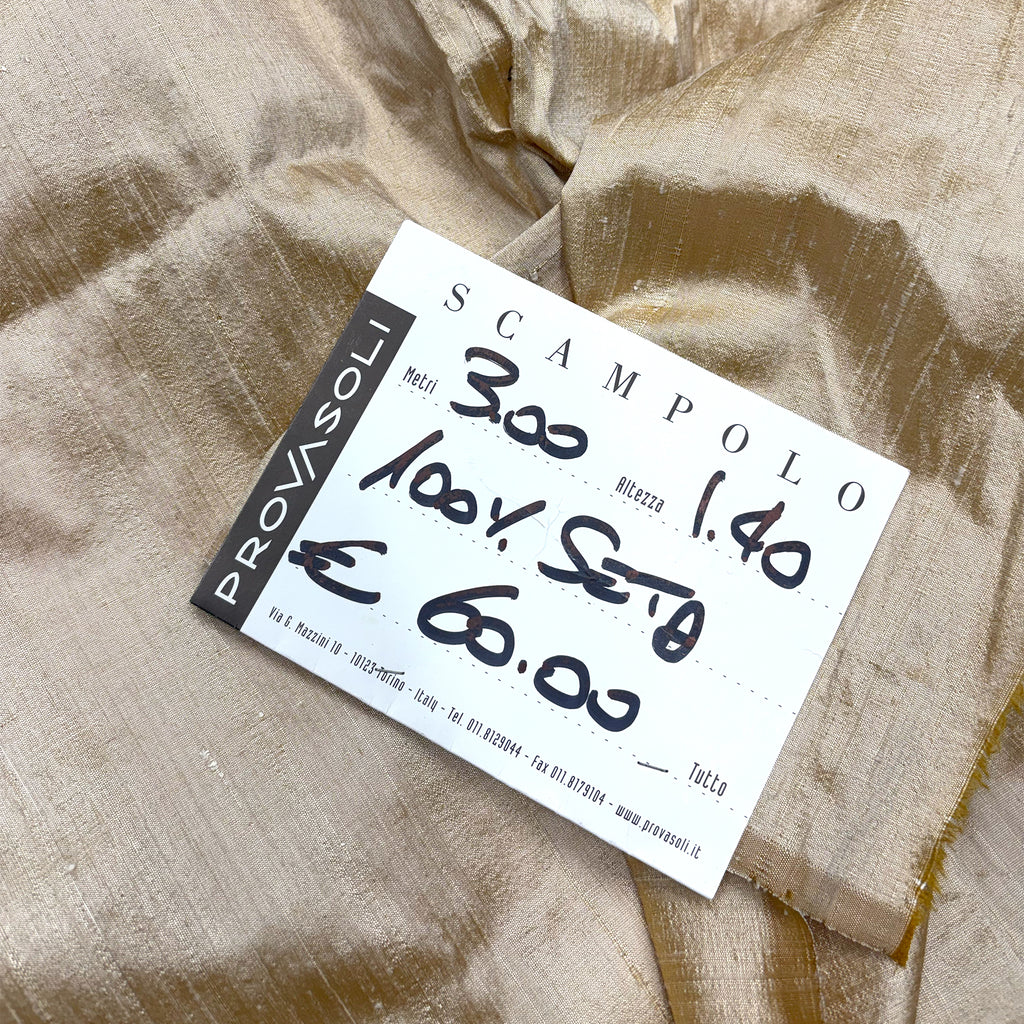 remnant of silk chantung / gold