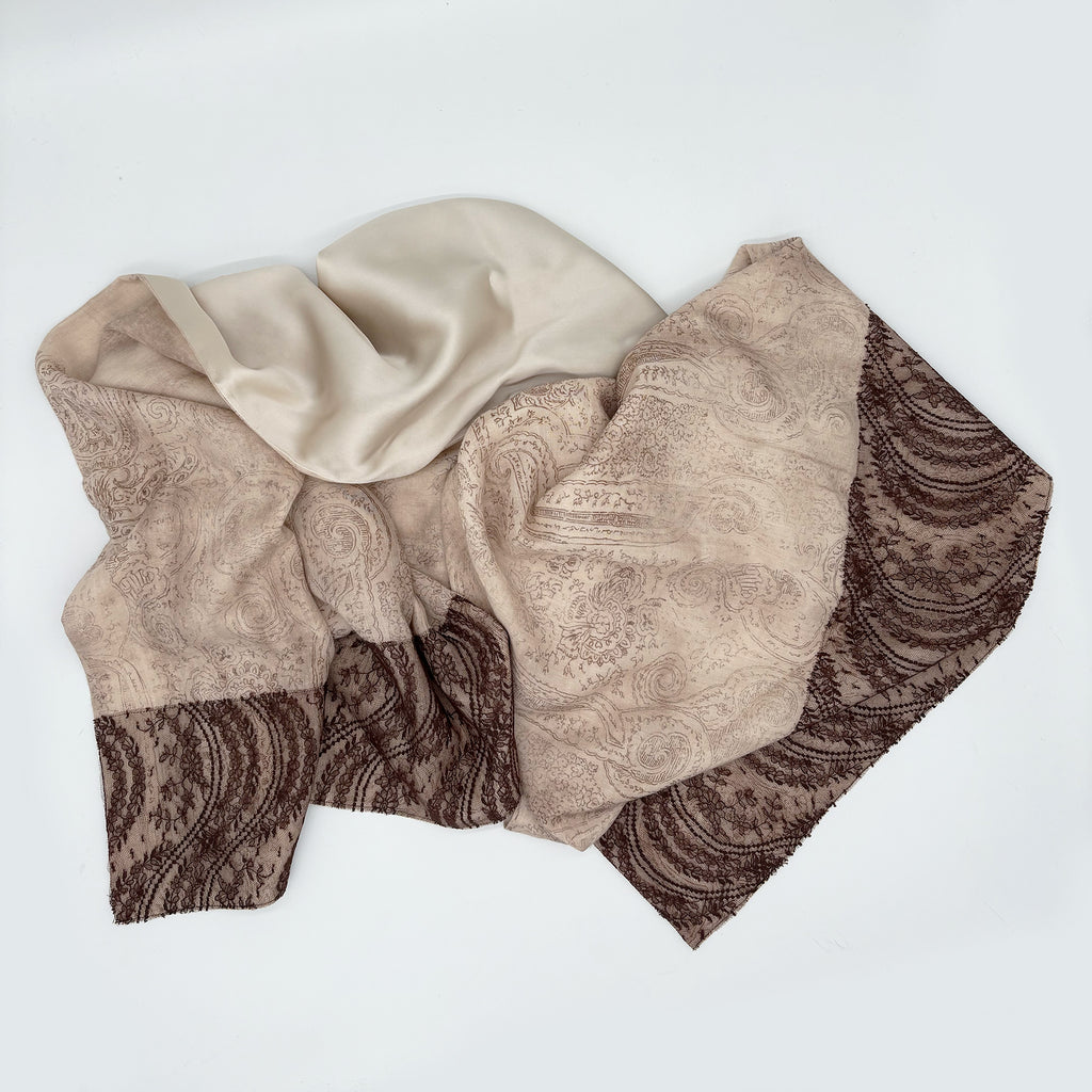 stola in seta e cashmere con bordo in pizzo chantilly / fantasia dries van noten