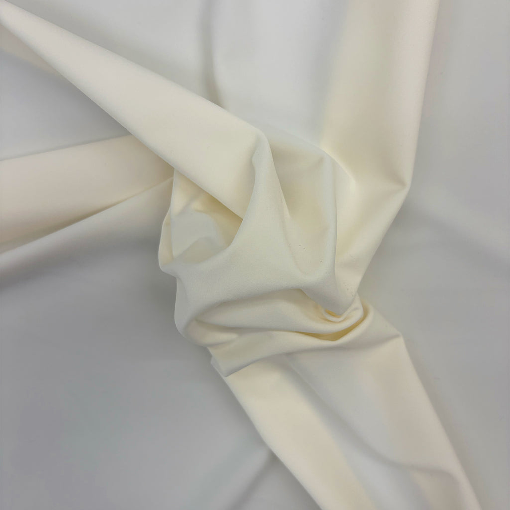 tessuto elasticizzato tipo Skims / crema