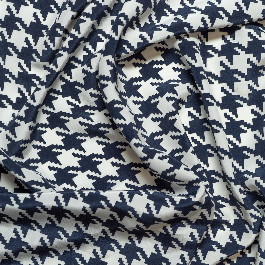 patterned Italian silk / design 60 