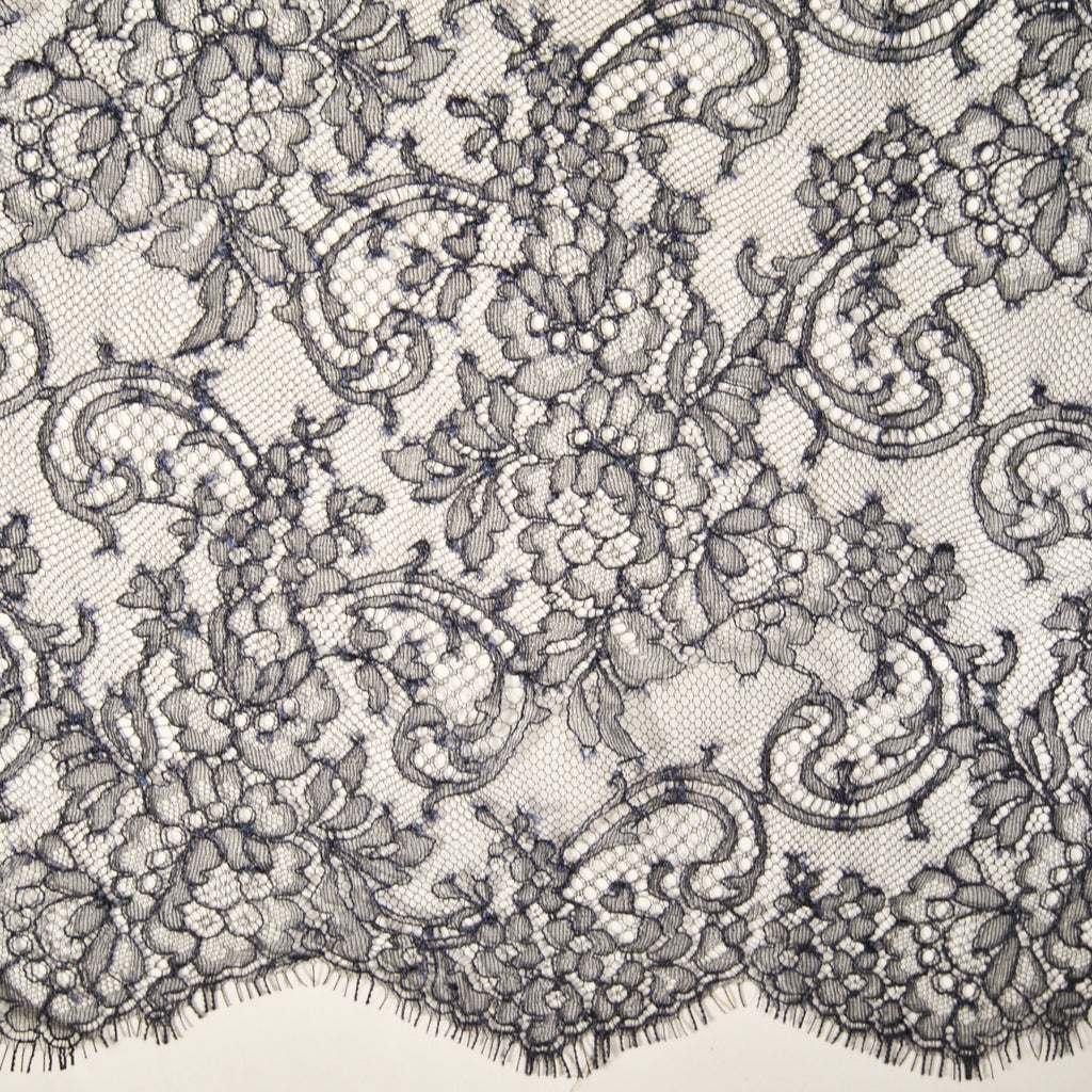 patterned lace / drawing 40 